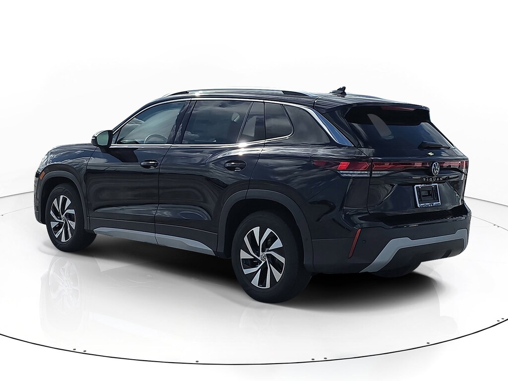 New 2026 Volkswagen Tiguan 2.0T S SUV