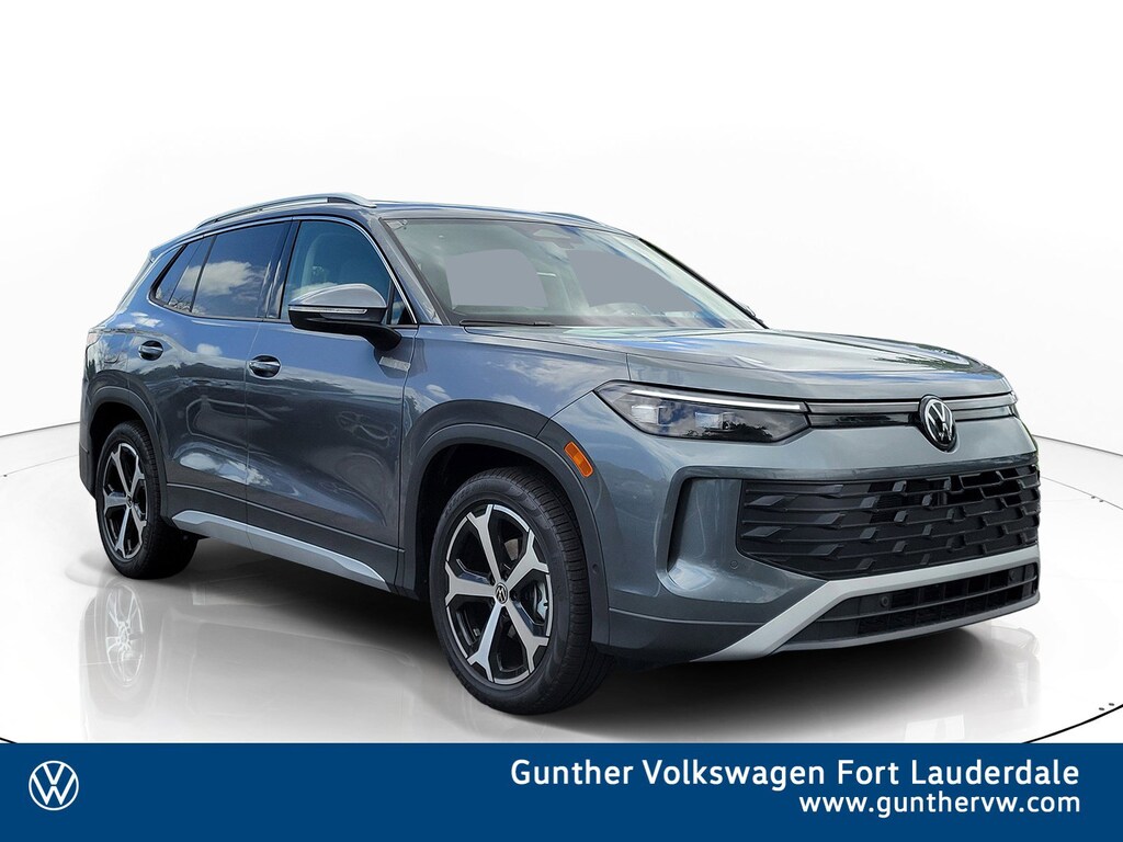 New 2026 Volkswagen Tiguan 2.0T SE SUV