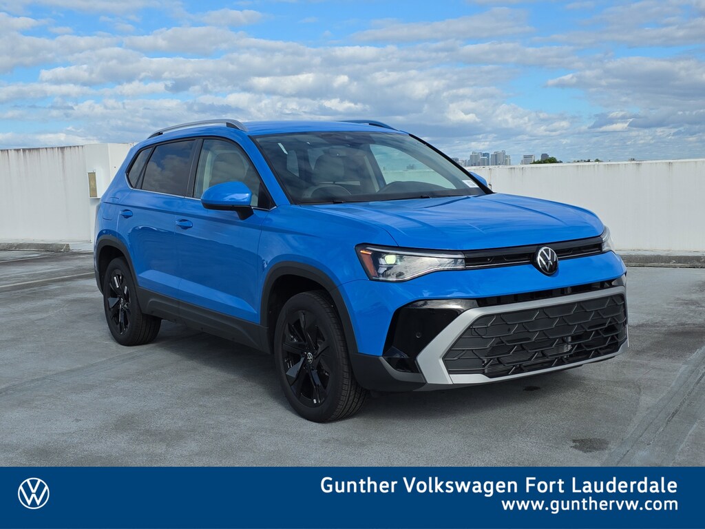 New 2025 Volkswagen Taos 1.5T SE SUV