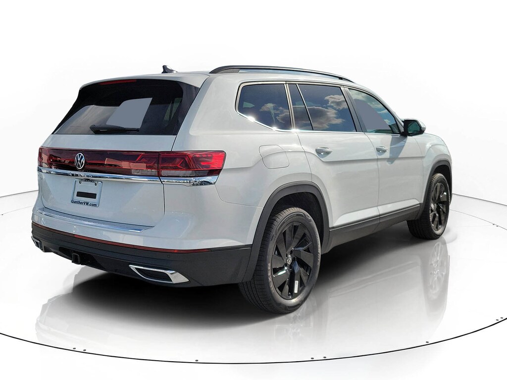 New 2026 Volkswagen Atlas SE w/Technology SUV