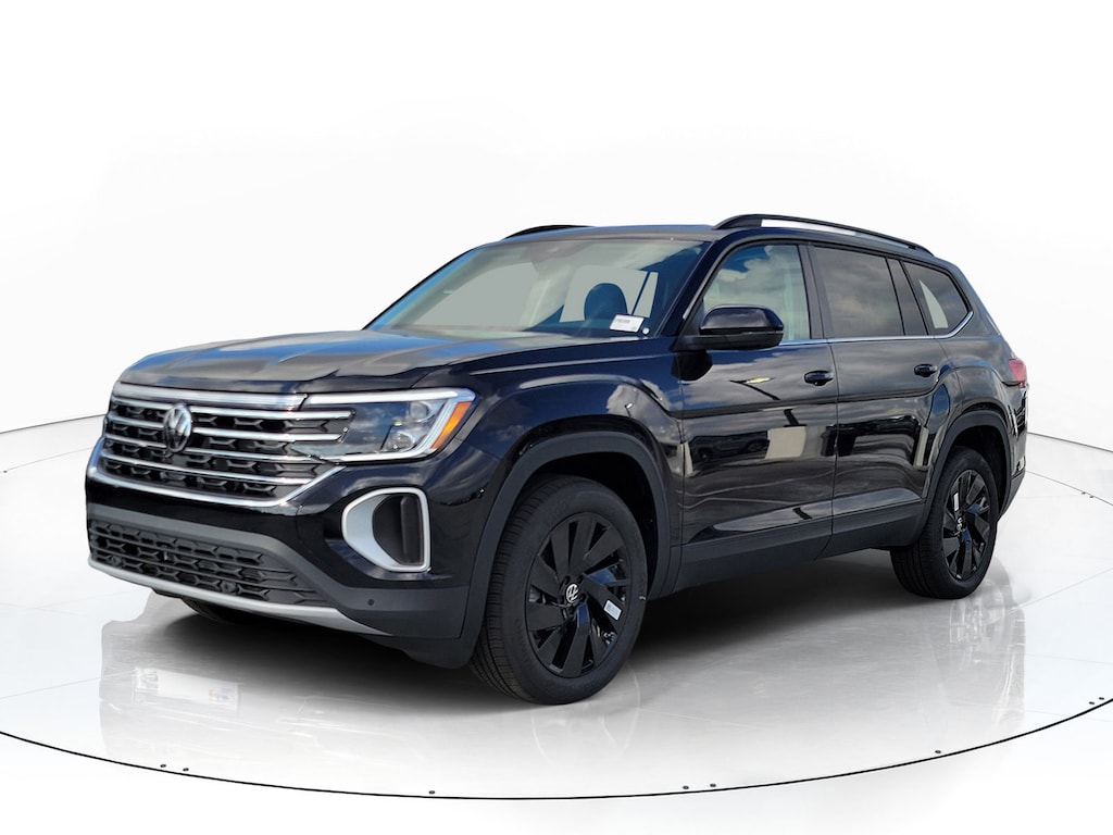 New 2026 Volkswagen Atlas SE w/Technology SUV