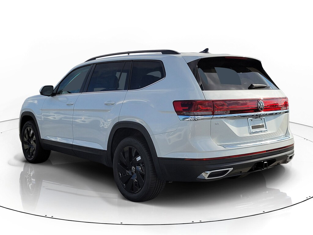 New 2026 Volkswagen Atlas SE w/Technology SUV