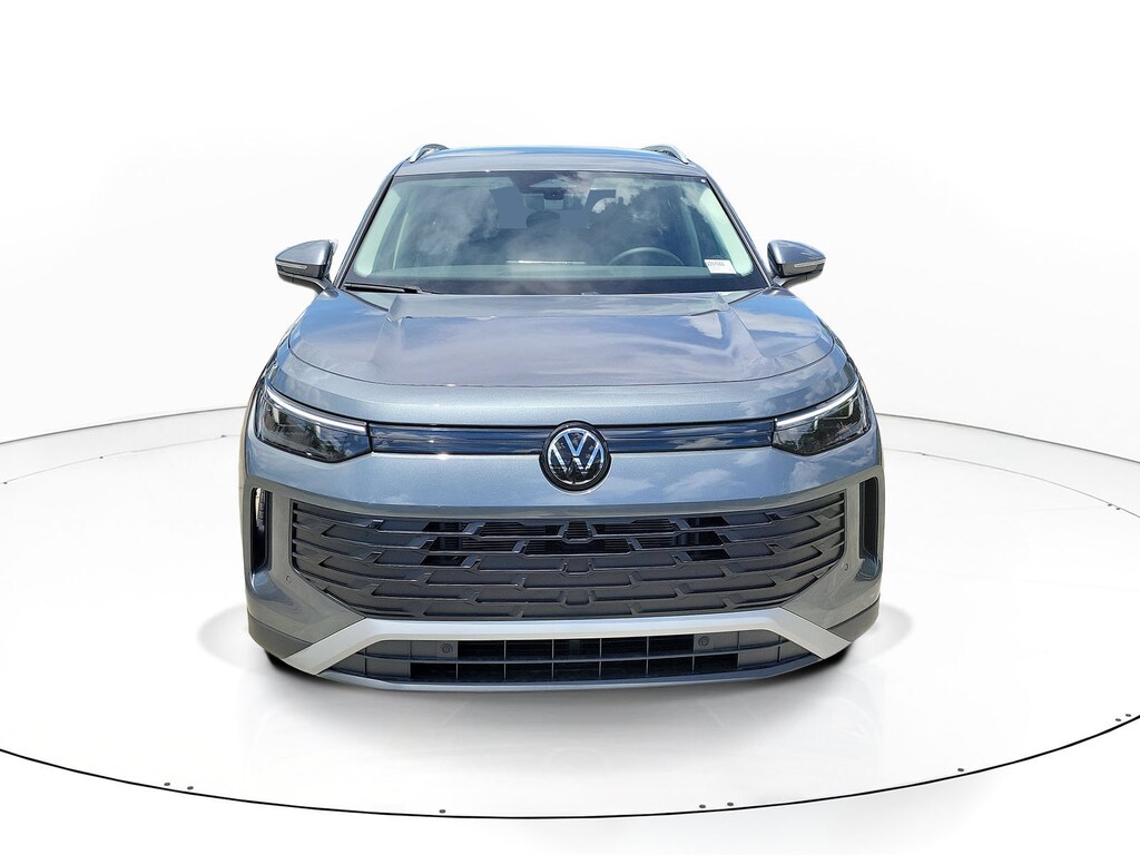 New 2026 Volkswagen Tiguan SE SUV