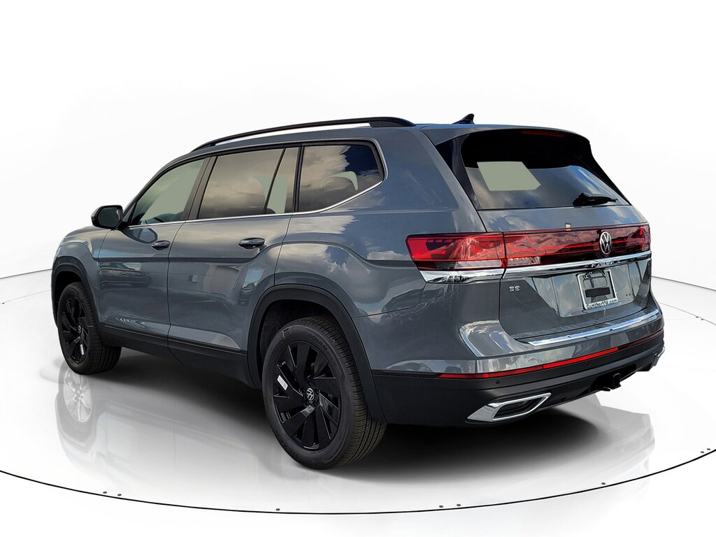 New 2026 Volkswagen Atlas SE w/Technology SUV