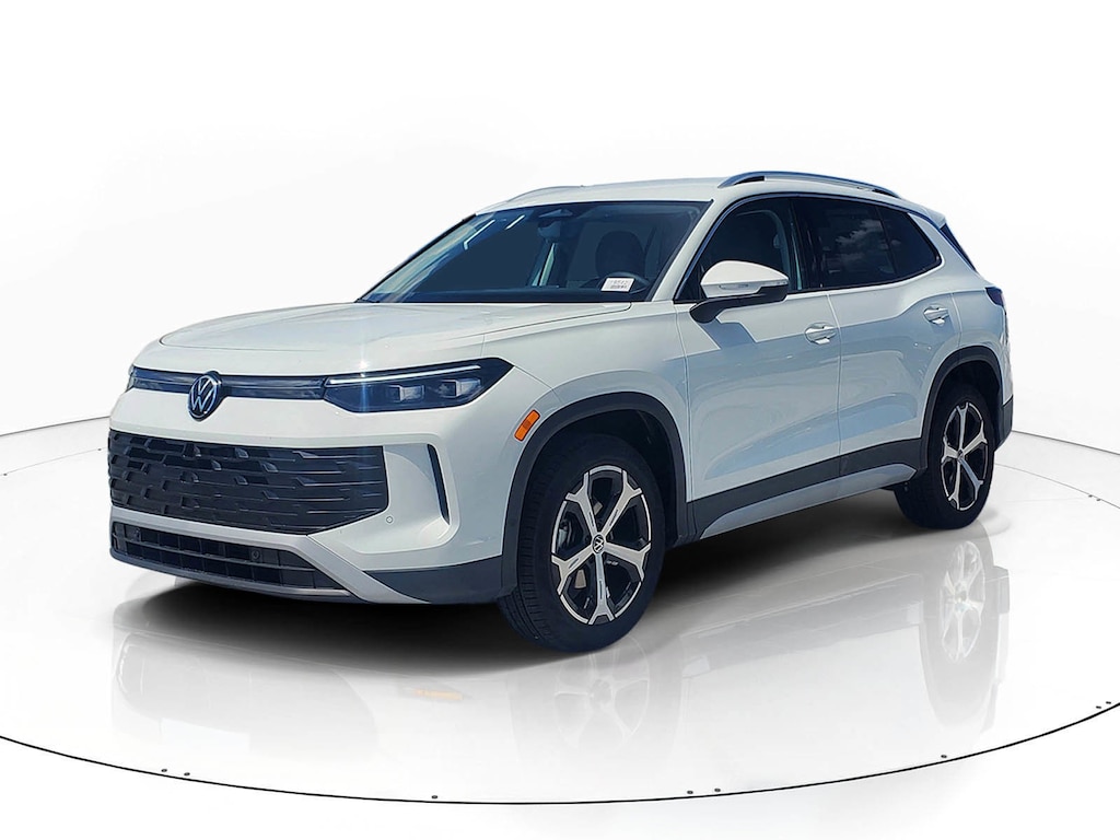 New 2026 Volkswagen Tiguan 2.0T SE SUV