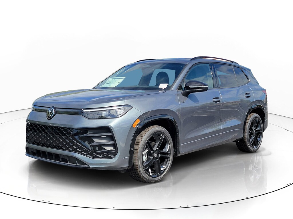 New 2026 Volkswagen Tiguan 2.0T SE R-Line Black SUV