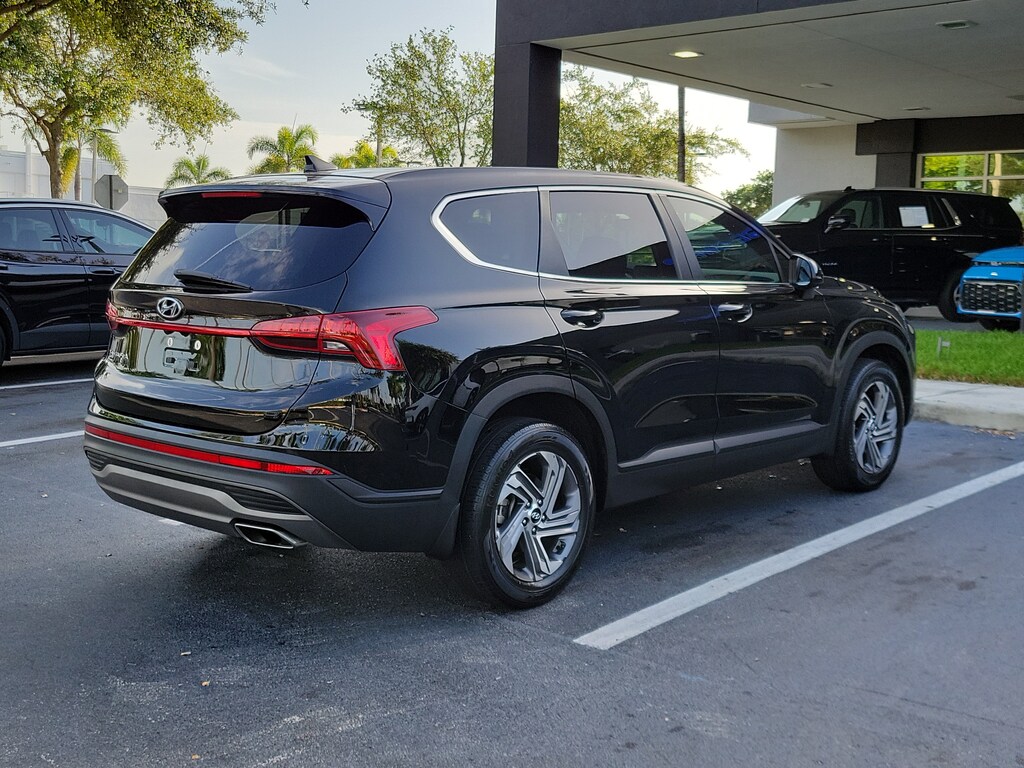Used 2023 Hyundai Santa Fe SE SUV