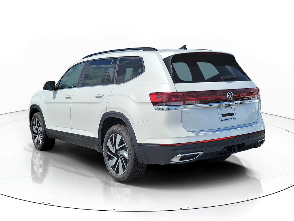 New 2026 Volkswagen Atlas SE w/Technology SUV