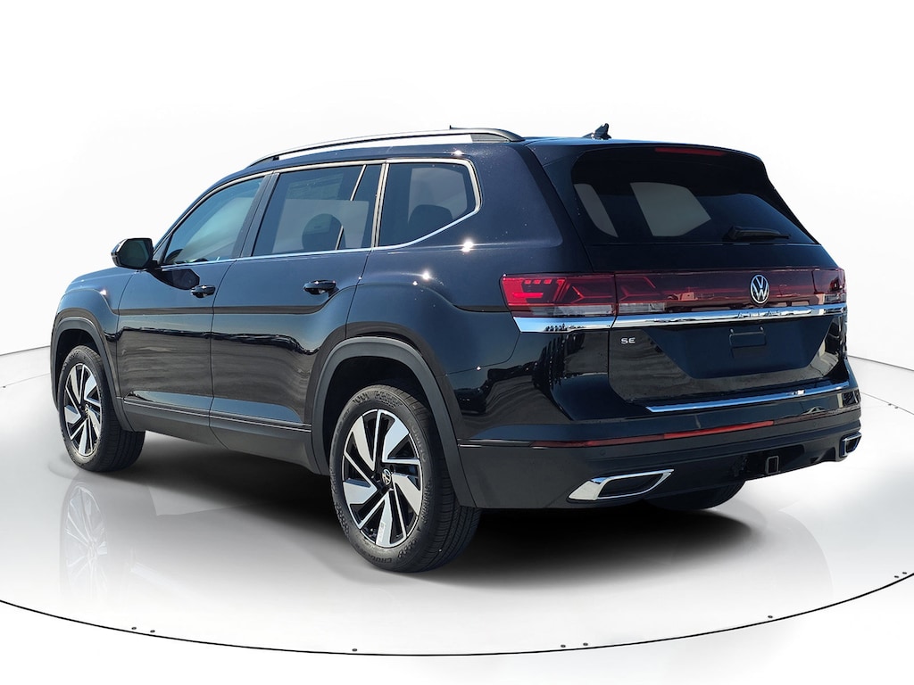New 2026 Volkswagen Atlas SE w/Technology SUV