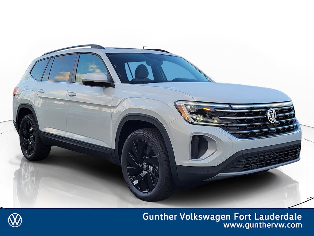 New 2026 Volkswagen Atlas SE w/Technology SUV