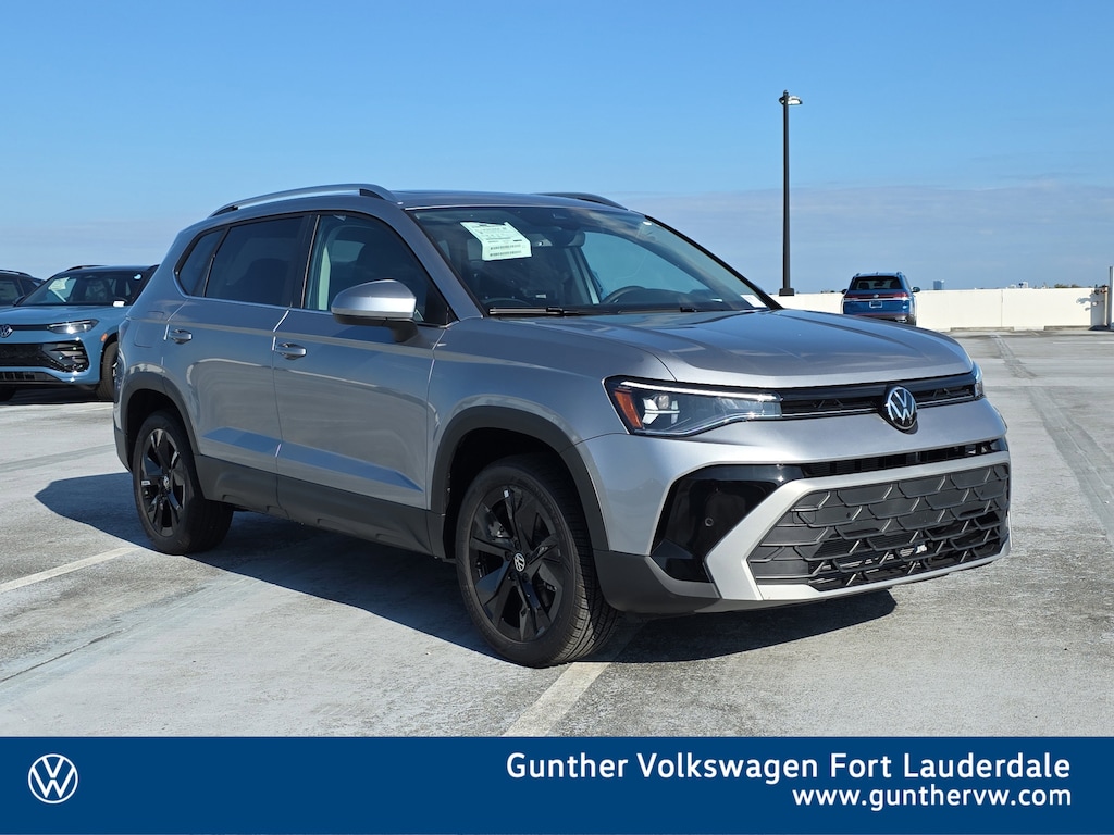New 2026 Volkswagen Taos 1.5T SE SUV