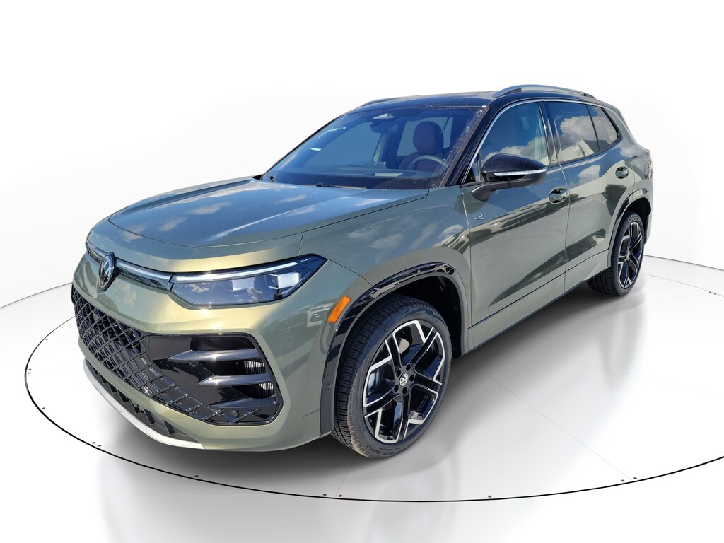 New 2026 Volkswagen Tiguan 2.0T SEL R-Line Turbo SUV