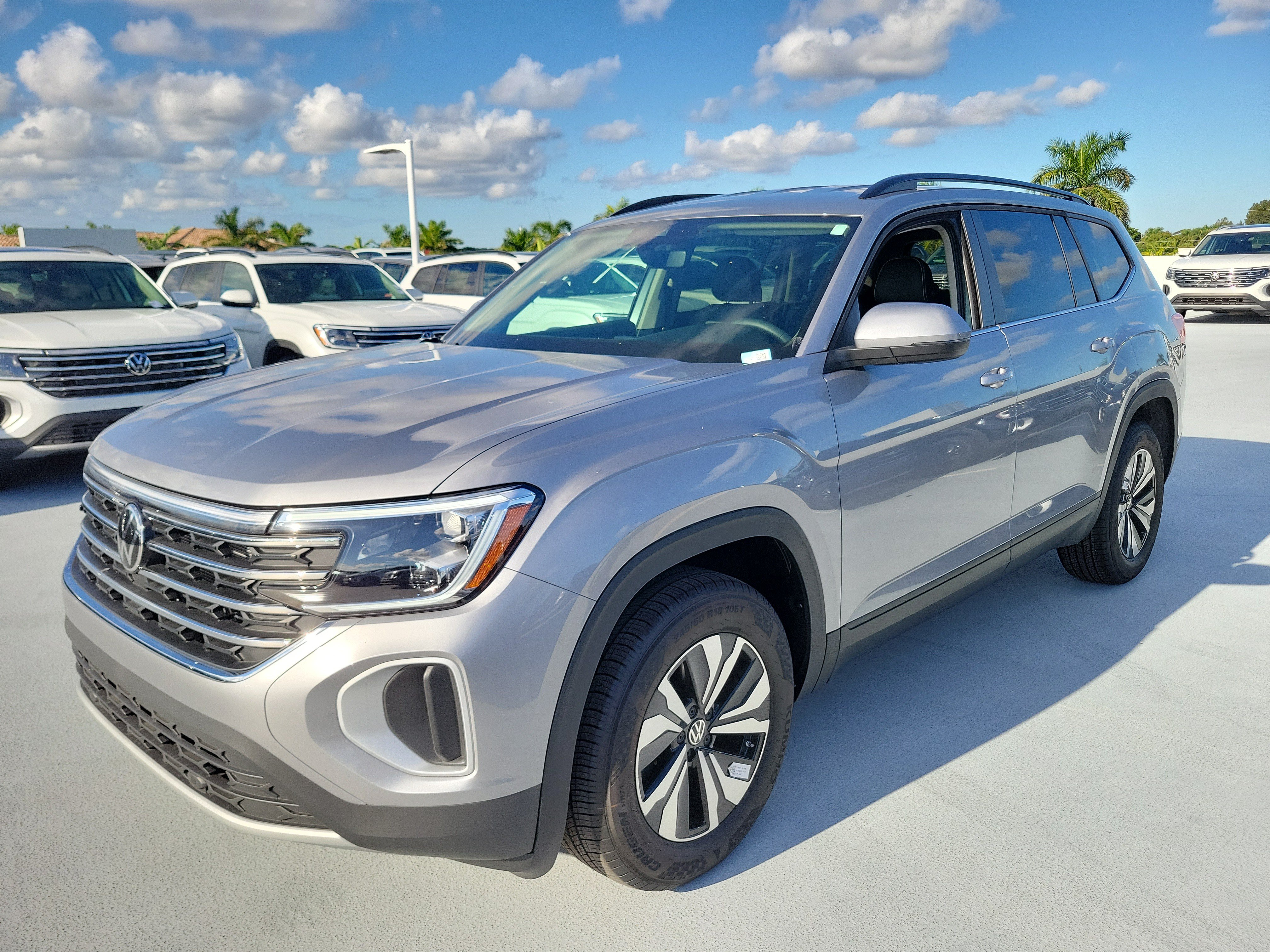 New 2026 Volkswagen Atlas SE SUV