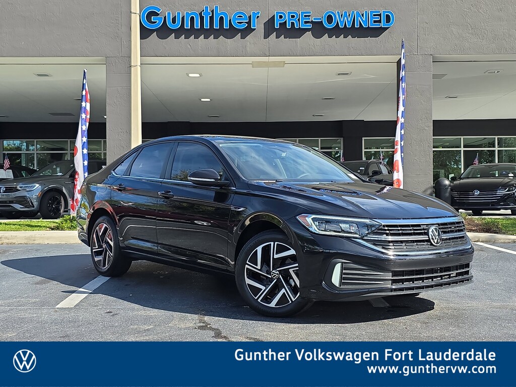 Certified 2022 Volkswagen Jetta 1.5T SEL Sedan