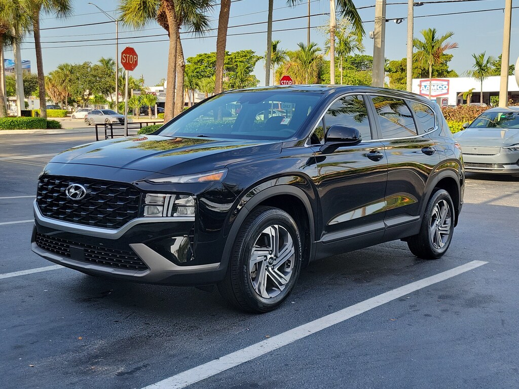 Used 2023 Hyundai Santa Fe SE SUV