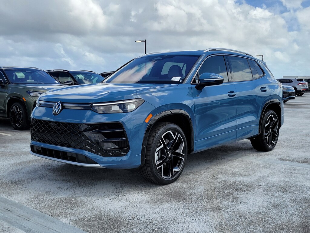 New 2026 Volkswagen Tiguan 2.0T SEL R-Line Turbo SUV