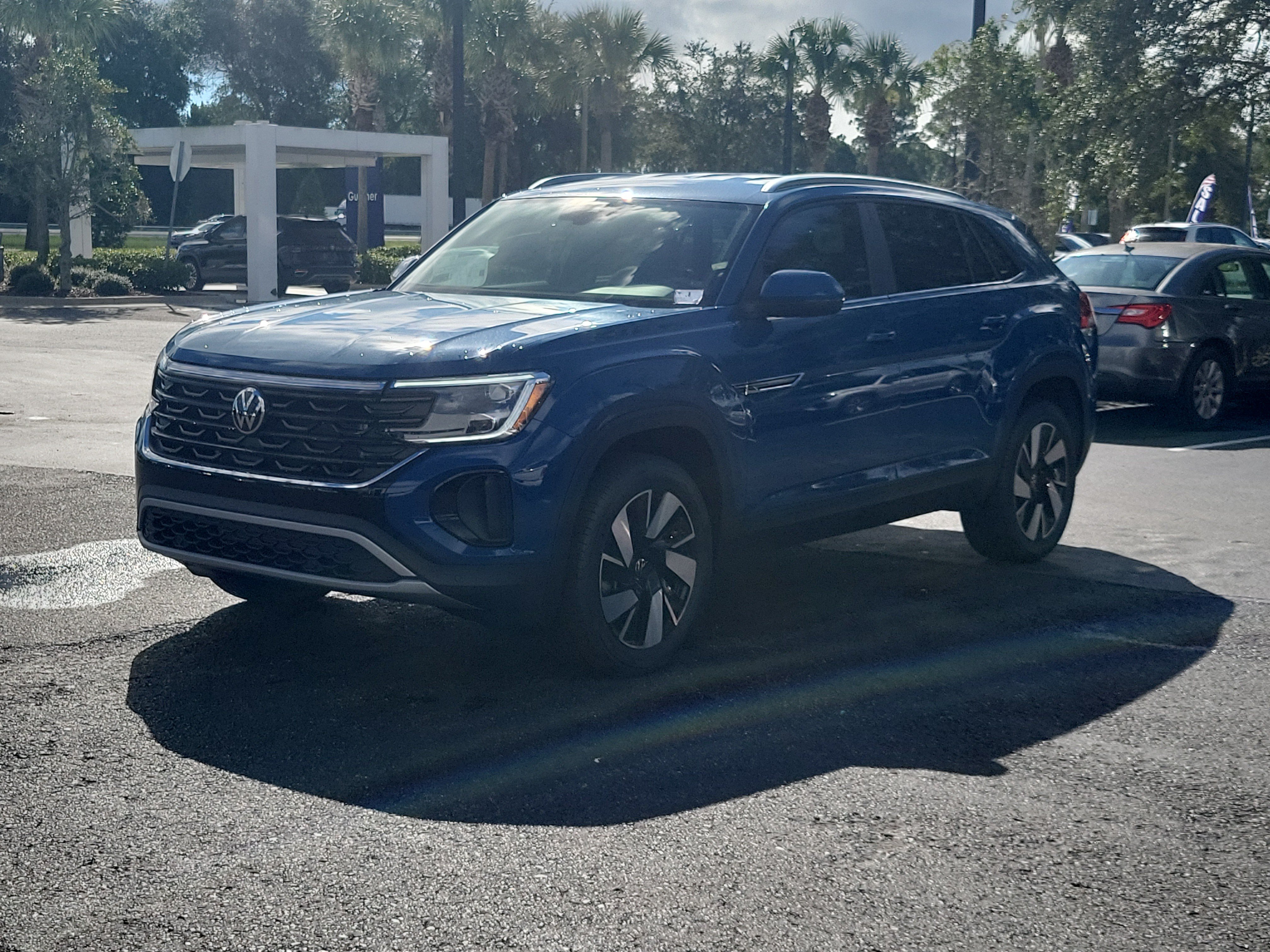 New 2026 Volkswagen Atlas Cross Sport SE w/Technology SUV