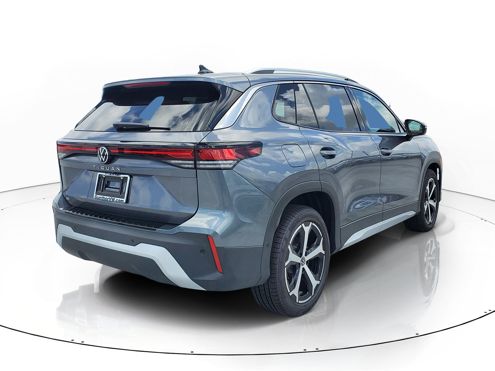 New 2026 Volkswagen Tiguan SE SUV