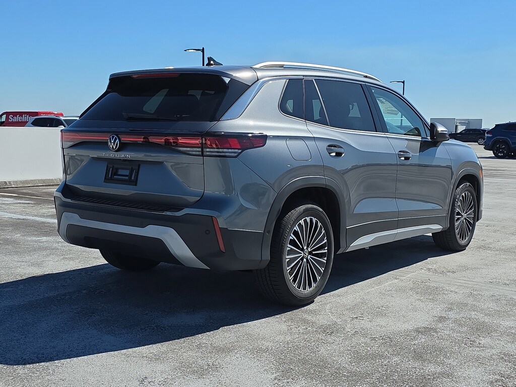 New 2026 Volkswagen Tiguan 2.0T S SUV