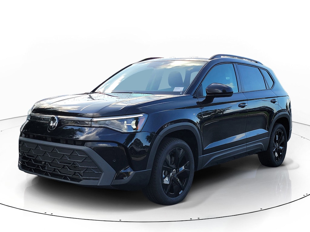 New 2026 Volkswagen Taos 1.5T SE Black SUV