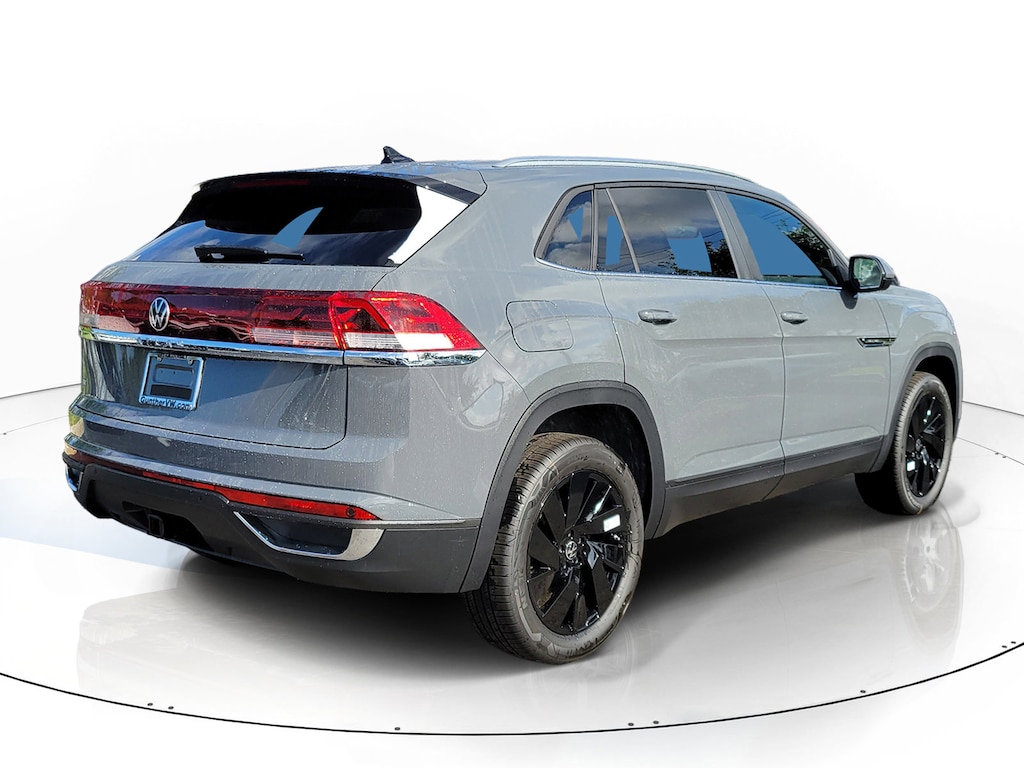 New 2026 Volkswagen Atlas Cross Sport 2.0T SE w/Technology SUV