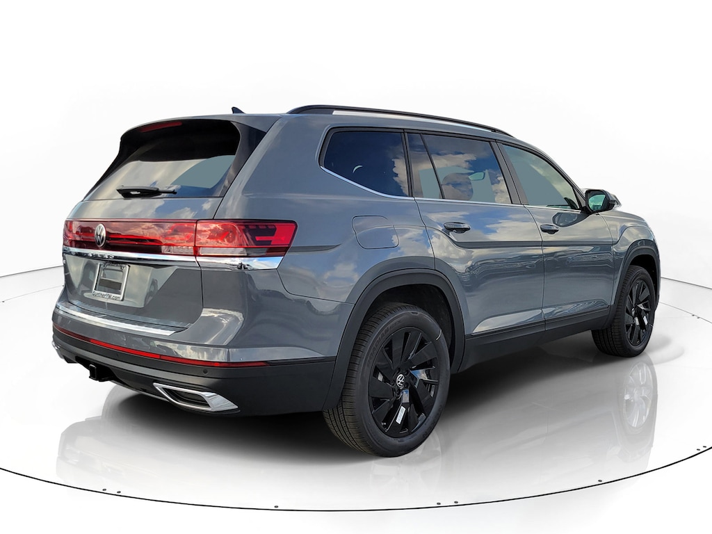 New 2026 Volkswagen Atlas SE w/Technology SUV