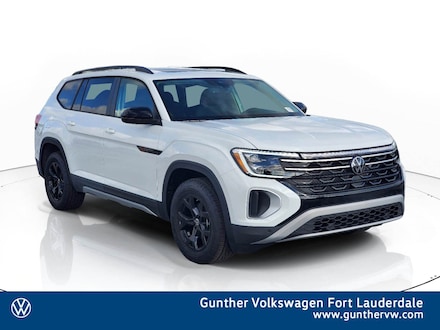 2024 Volkswagen Atlas 2.0T Peak Edition SEL SUV