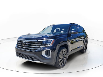 2026 Volkswagen Atlas SE w/Technology SUV