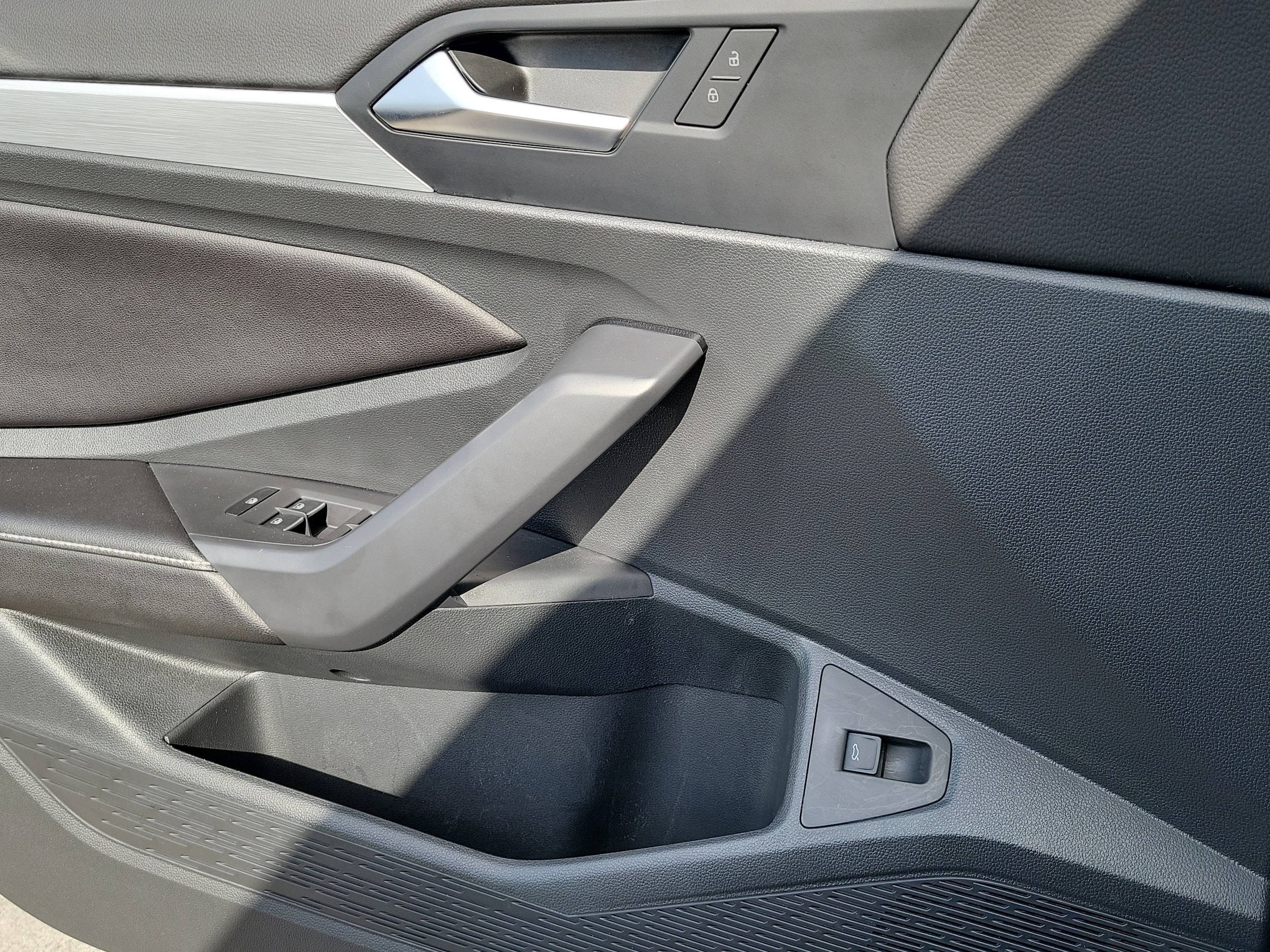 2025 Volkswagen Jetta Sport - Photo 14