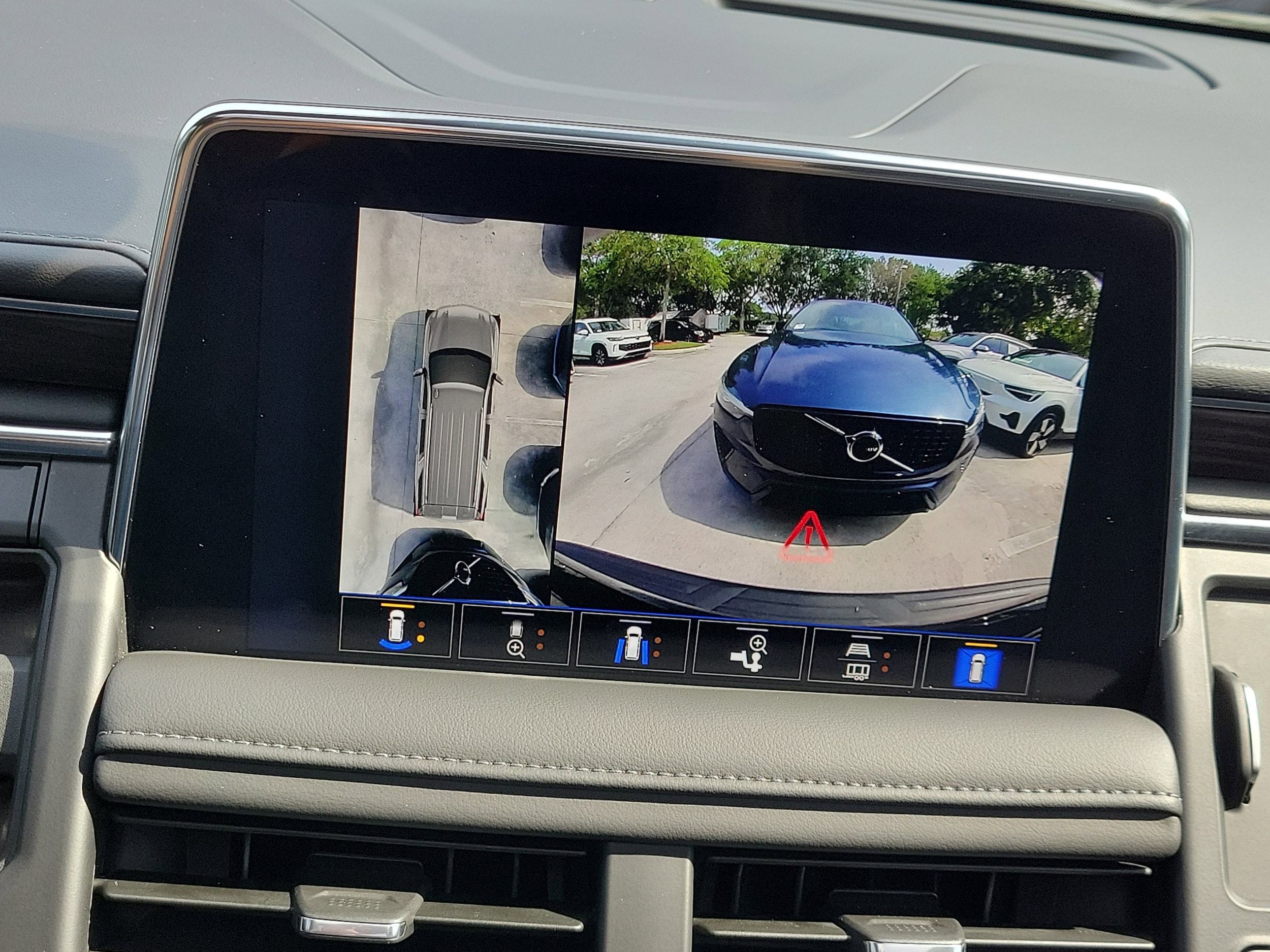 2024 Chevrolet Tahoe Z71 - Photo 24