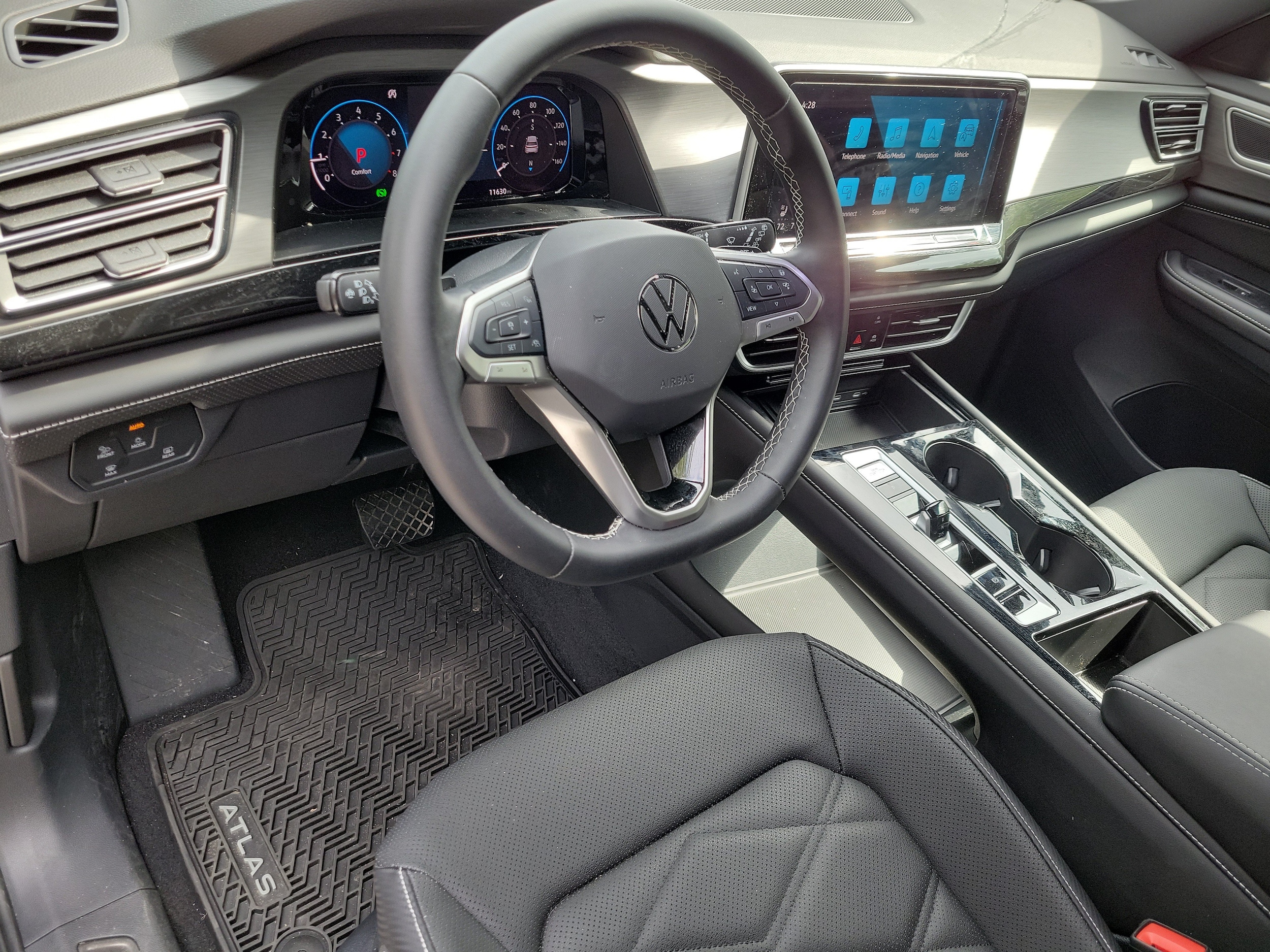 2026 Volkswagen Atlas Cross Sport SE w/Tech - Photo 9