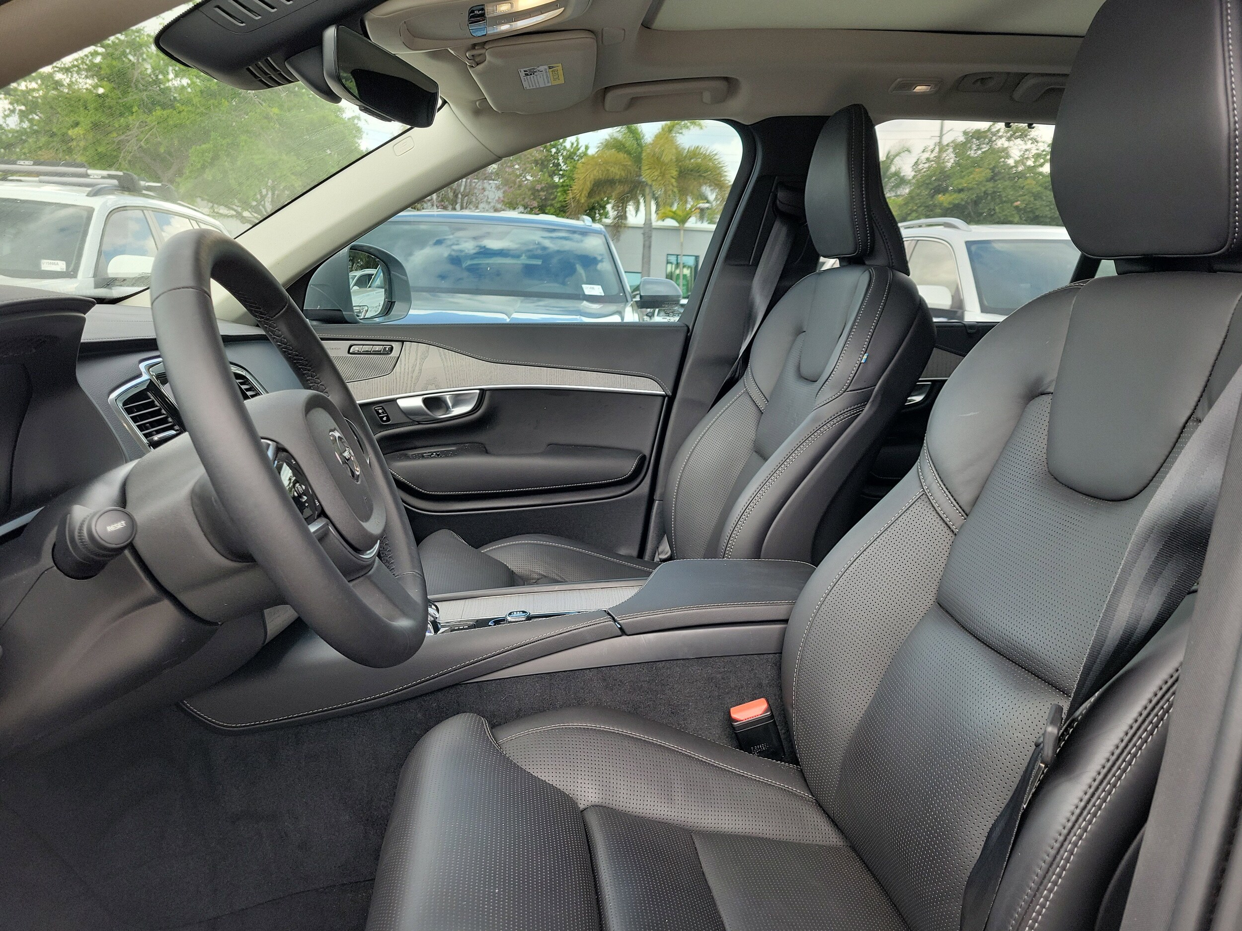2025 Volvo XC90 Ultra - Photo 19
