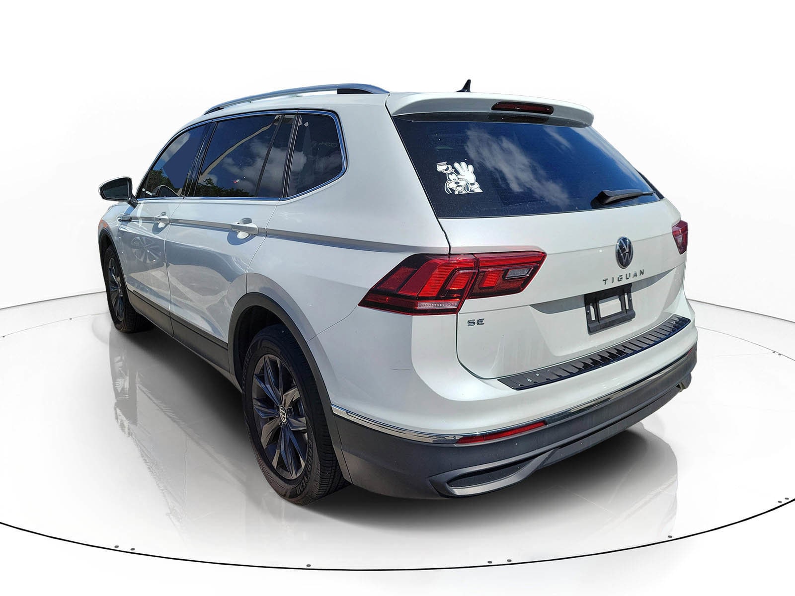 2023 Volkswagen Tiguan SE - Photo 6