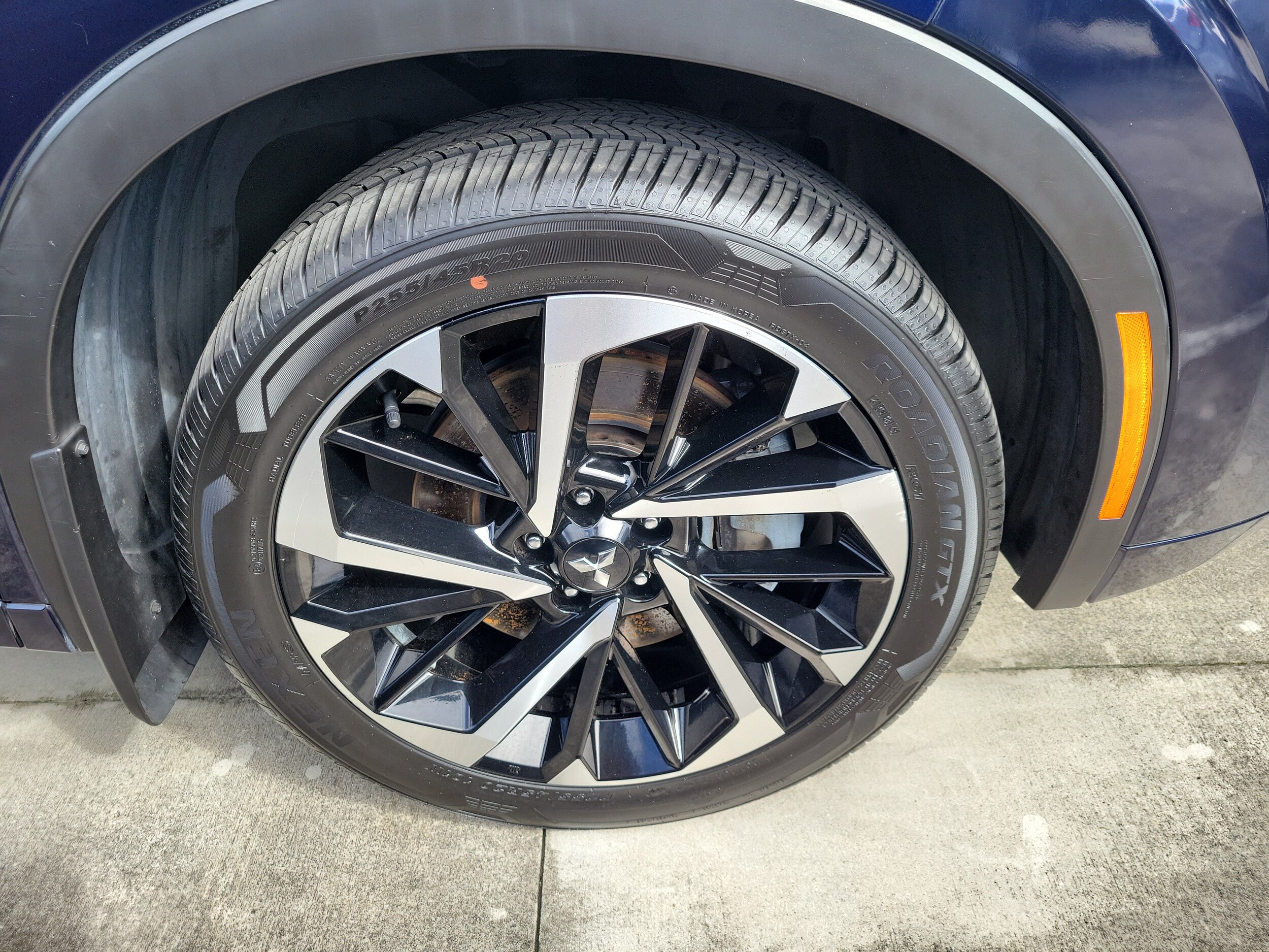 2023 Mitsubishi Outlander SEL - Photo 8