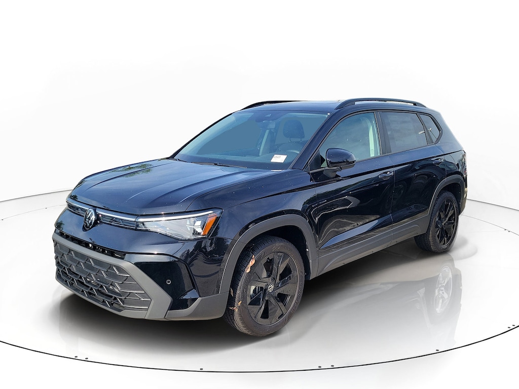 New 2026 Volkswagen Taos 1.5T SE Black SUV