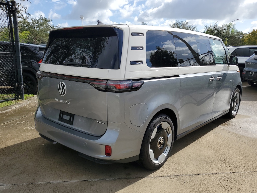 New 2025 Volkswagen ID. Buzz Pro S Plus Van 4MOTION