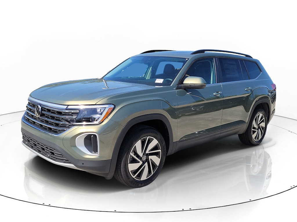 New 2026 Volkswagen Atlas SE w/Technology SUV