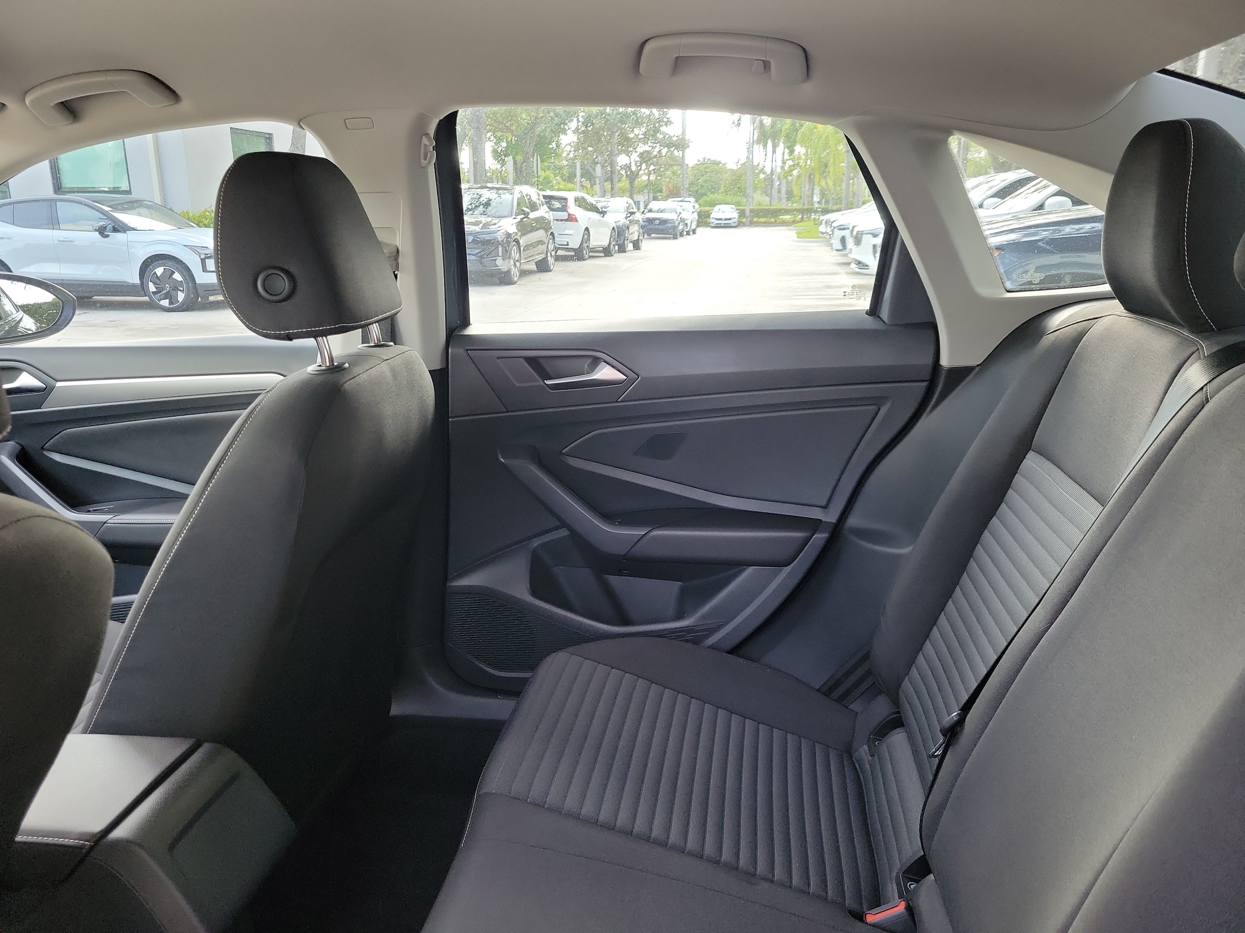 2023 Volkswagen Jetta S - Photo 13