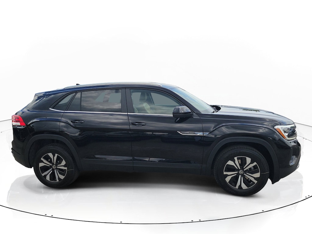 New 2026 Volkswagen Atlas Cross Sport SE SUV
