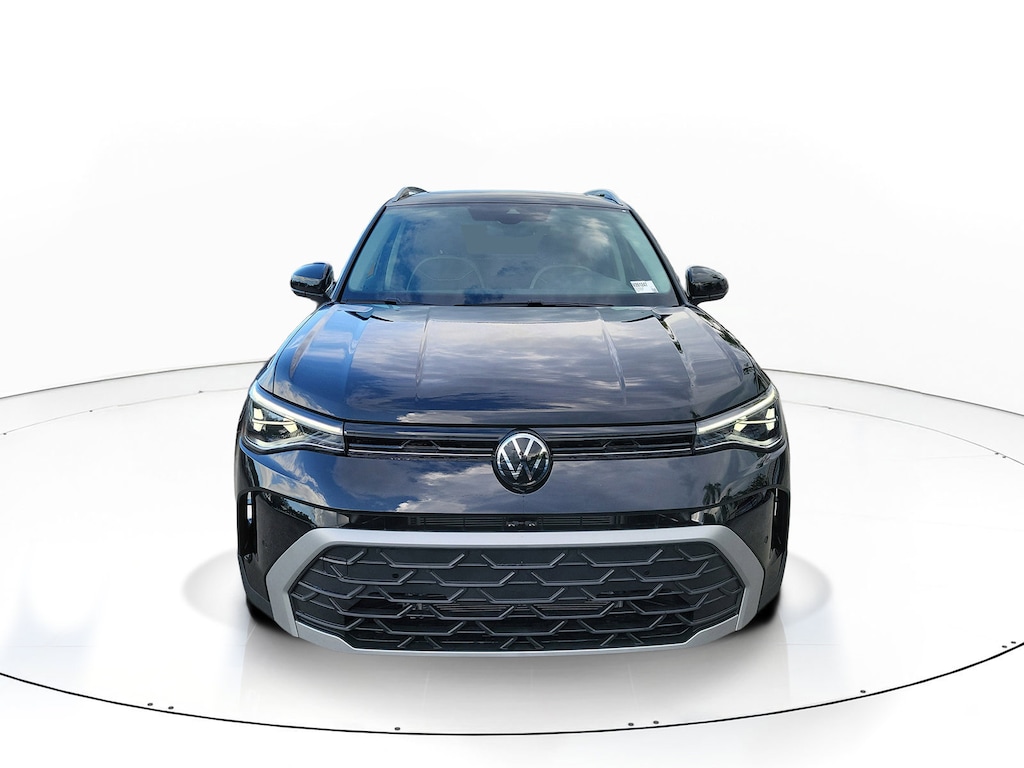 New 2026 Volkswagen Taos 1.5T SE SUV