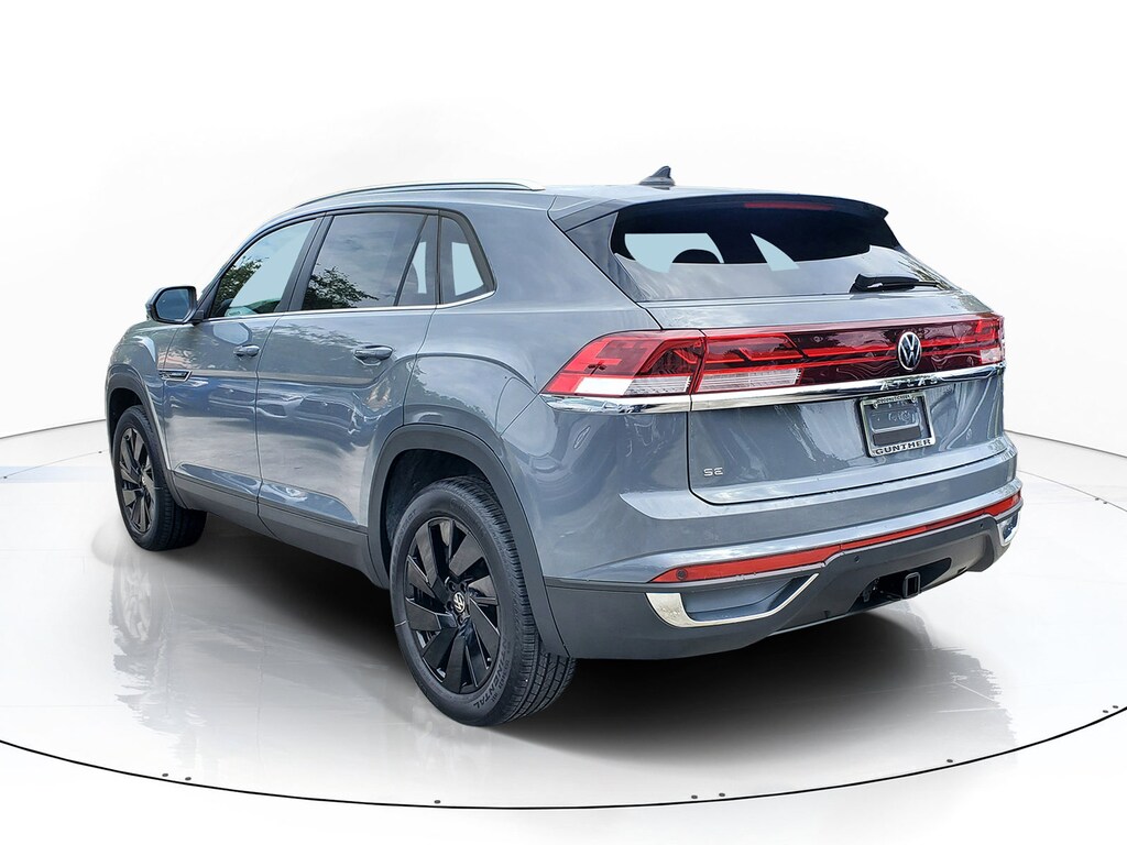 New 2026 Volkswagen Atlas Cross Sport 2.0T SE w/Technology SUV