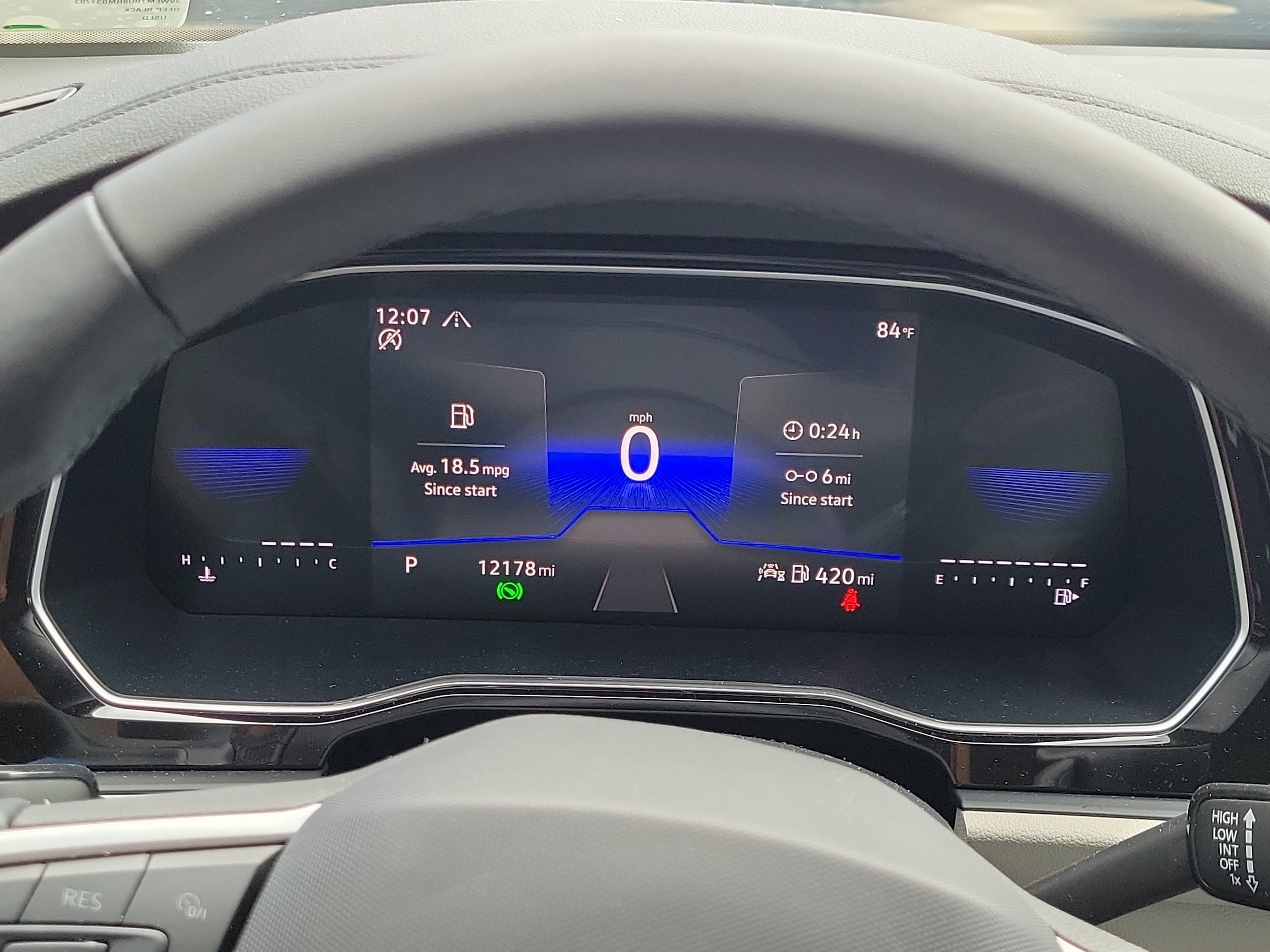2024 Volkswagen Jetta SE - Photo 18