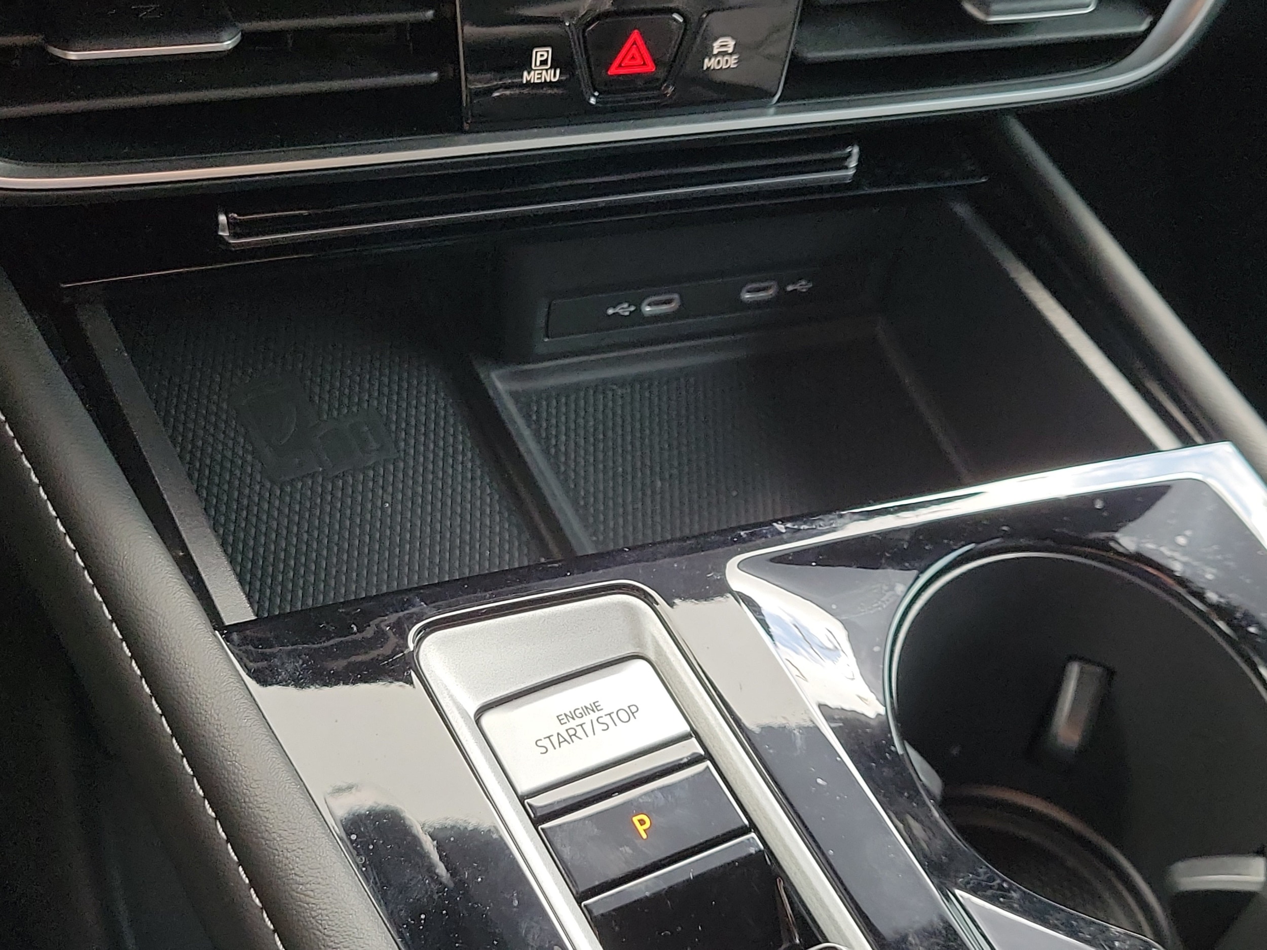 2024 Volkswagen Atlas Cross Sport SE w/Tech - Photo 28
