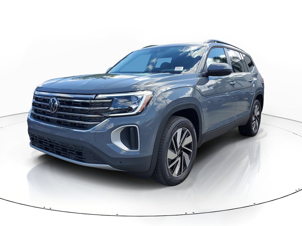 New 2026 Volkswagen Atlas SE w/Technology SUV