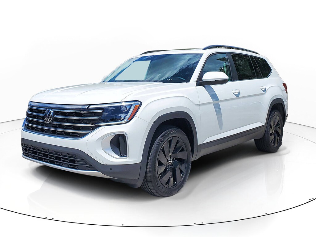 New 2026 Volkswagen Atlas SE w/Technology SUV
