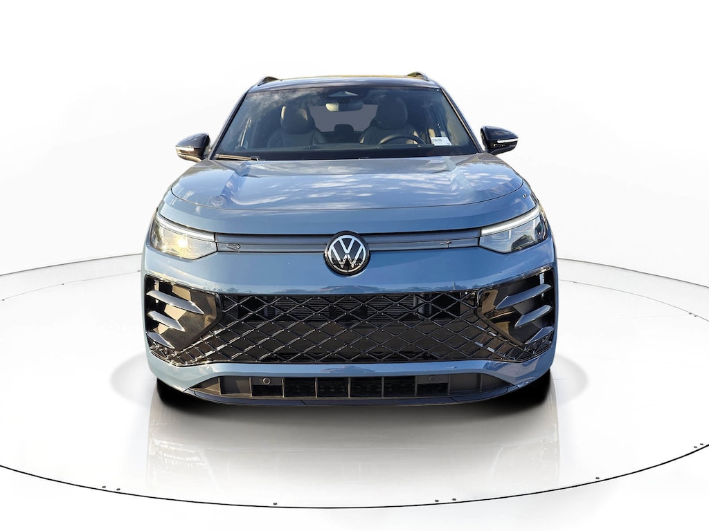 New 2026 Volkswagen Tiguan 2.0T SE R-Line Black SUV