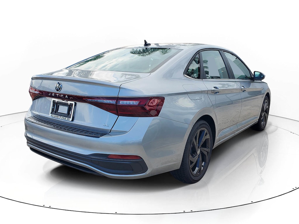 New 2026 Volkswagen Jetta 1.5T SE Sedan
