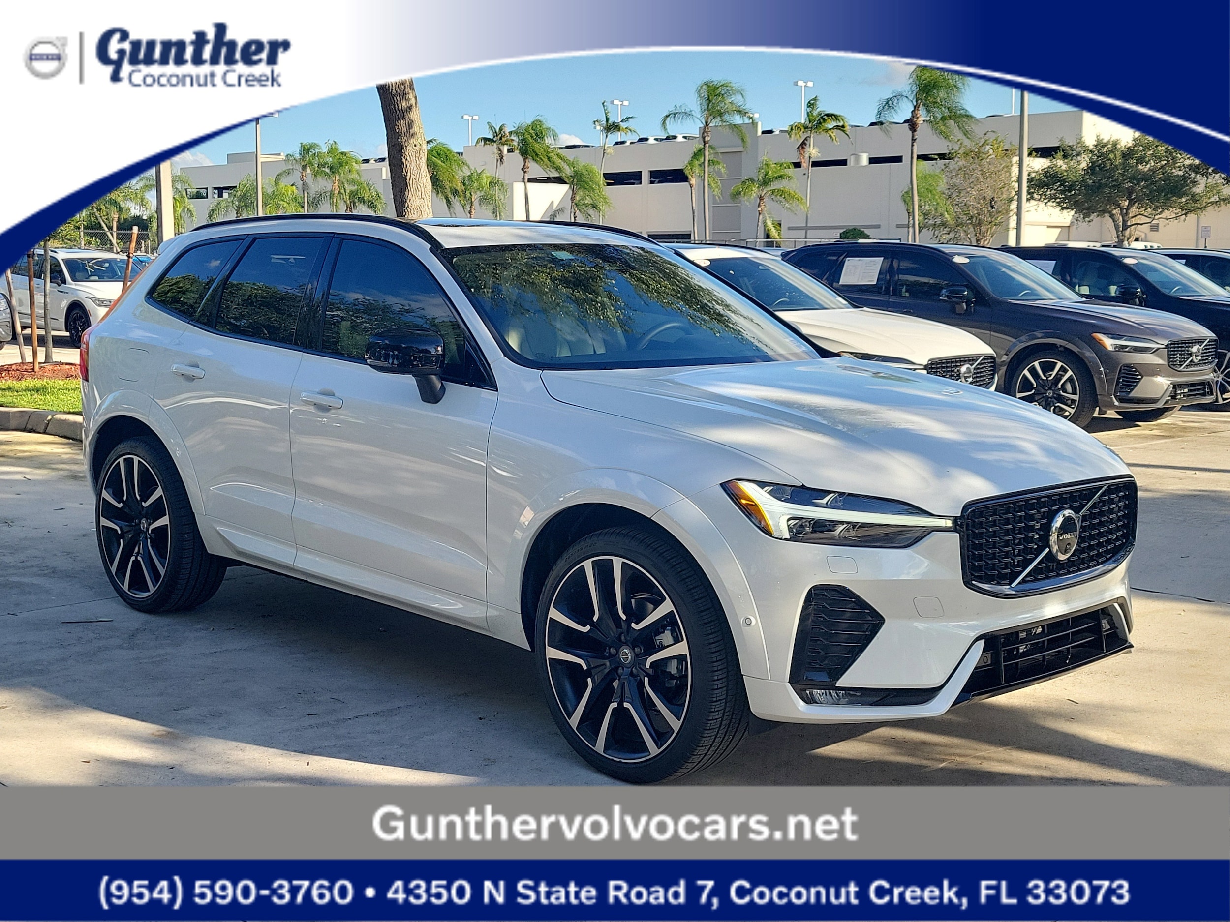 2025 Volvo XC60 Ultra's photo