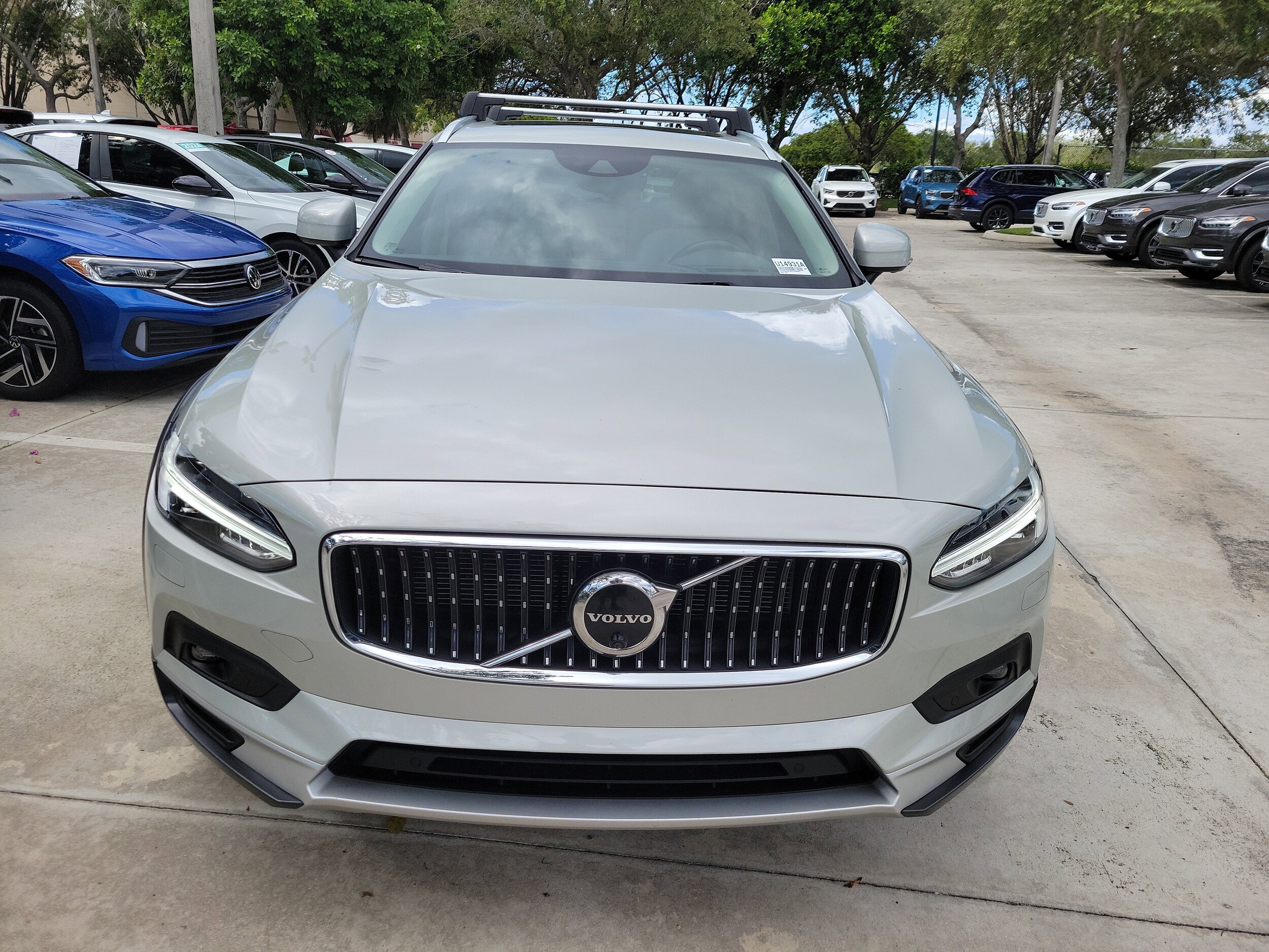 2021 Volvo V90 Inscription photo 2