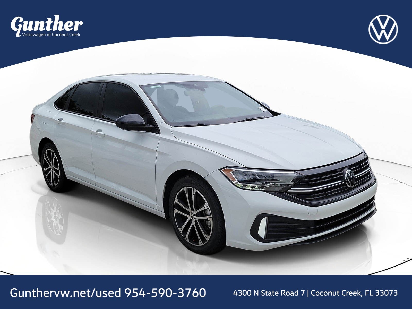 2022 Volkswagen Jetta Sport - Photo 1